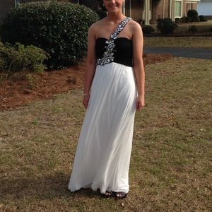 Prom dress size 8